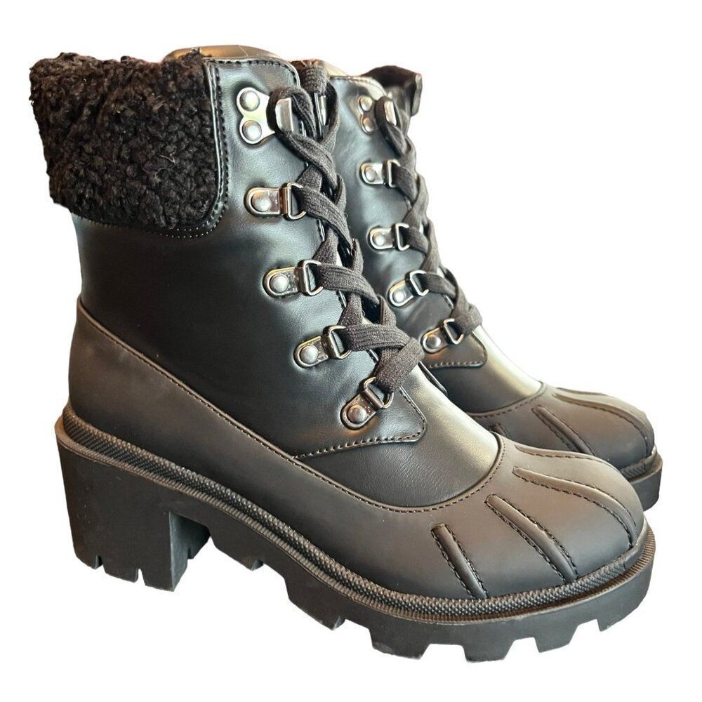 Universal Threads Black Platform‎ Fur Boots NWOT